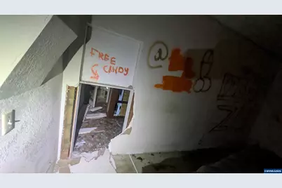 596 14th St SE, Salem, OR 97301 - Photo 33