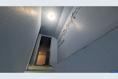 596 14th St SE, Salem, OR 97301 - Photo 35