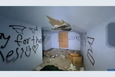 596 14th St SE, Salem, OR 97301 - Photo 37