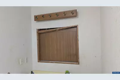 596 14th St SE, Salem, OR 97301 - Photo 23