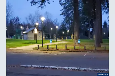 816 14th Av, Sweet Home, OR 97386 - Photo 49