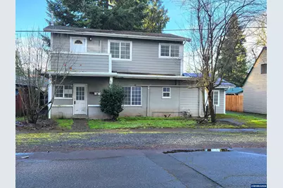 816 14th Av, Sweet Home, OR 97386 - Photo 1