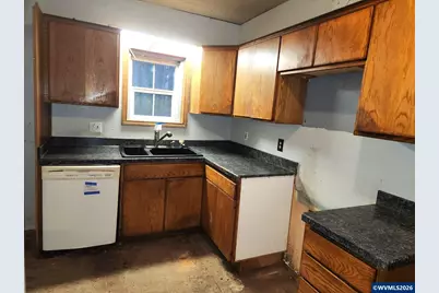 816 14th Av, Sweet Home, OR 97386 - Photo 7