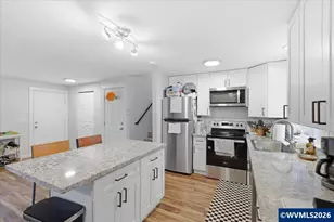 137 Tanglewood (-141) Dr, Jefferson, OR 97352 - Photo 3