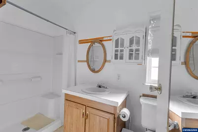 204 Cascade Dr #13, Lebanon, OR 97355 - Photo 15