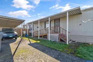 204 Cascade Dr, Lebanon, OR 97355 - Photo 3