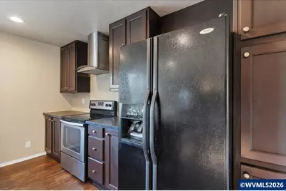 1033 Camelot Dr, Salem, OR 97306 - Photo 11