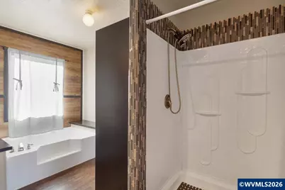 1033 Camelot Dr, Salem, OR 97306 - Photo 27