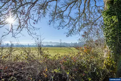 238 W Jadon Dr, Lebanon, OR 97355 - Photo 35