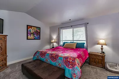 238 W Jadon Dr, Lebanon, OR 97355 - Photo 5