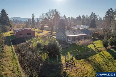 38159 Weirich Dr, Lebanon, OR 97355 - Photo 9