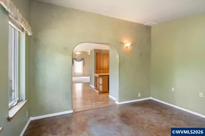 41715 Miles Ln, Lebanon, OR 97355 - Photo 15