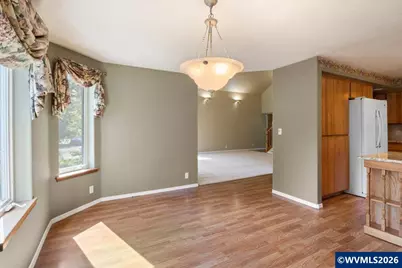 41715 Miles Ln, Lebanon, OR 97355 - Photo 7