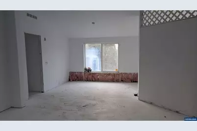 16150 S Riverview Rd, Molalla, OR 97038 - Photo 11