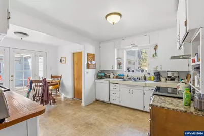 28780 Santiam Hwy, Sweet Home, OR 97386 - Photo 9