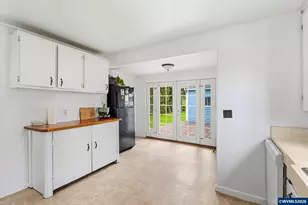 28780 Santiam Hwy, Sweet Home, OR 97386 - Photo 13