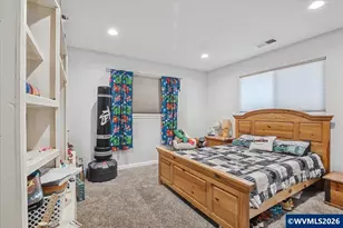 636 Birch St, Lyons, OR 97358 - Photo 17