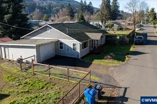 636 Birch St, Lyons, OR 97358 - Photo 47