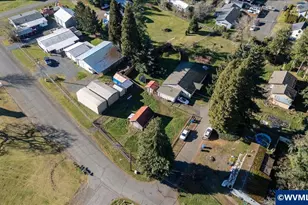 636 Birch St, Lyons, OR 97358 - Photo 45