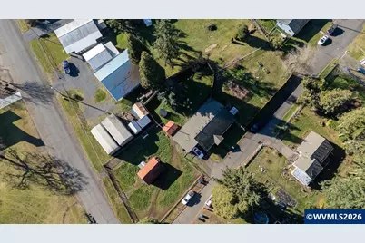 636 Birch St, Lyons, OR 97358 - Photo 39