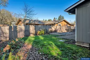 1984 SE Crystal Circle Dr, Corvallis, OR 97333 - Photo 35
