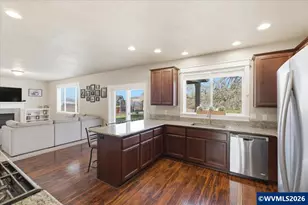 2825 Sonora Dr NE, Albany, OR 97321 - Photo 9