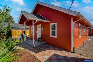 856 Highland Ave NE, Salem, OR 97301 - Photo 9