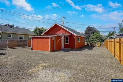 856 Highland Av NE, Salem, OR 97301 - Photo 11