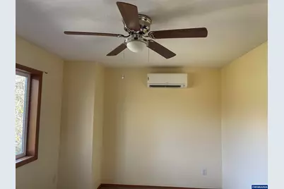 617 SW Monroe St, Sheridan, OR 97378 - Photo 19