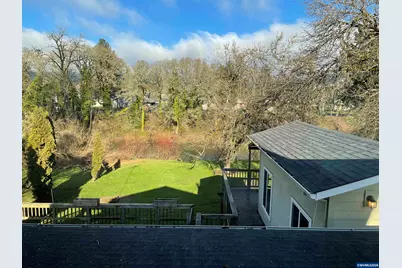 617 SW Monroe St, Sheridan, OR 97378 - Photo 17