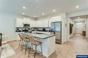 5693 Edward Ct SE, Albany, OR 97322 - Photo 3