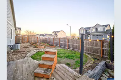 6284 NE Barker St, Albany, OR 97321 - Photo 9