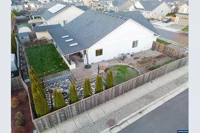 6284 NE Barker St, Albany, OR 97321 - Photo 7