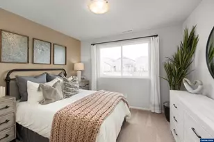 1058 Clemson St, Woodburn, OR 97071 - Photo 17