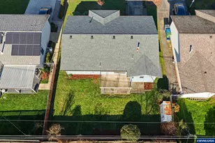 1386 Vanderbeck Ln, Woodburn, OR 97071 - Photo 23