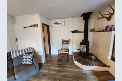 46 E Little Albany Lp, Tidewater, OR 97390 - Photo 13