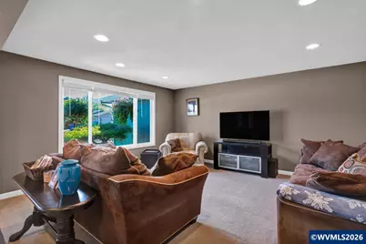 1865 Manzanita St, Keizer, OR 97303 - Photo 9