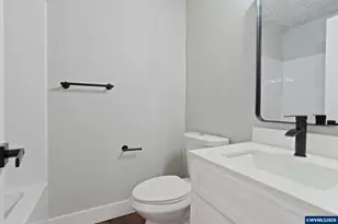 142 45th Ave NE, Salem, OR 97301 - Photo 19