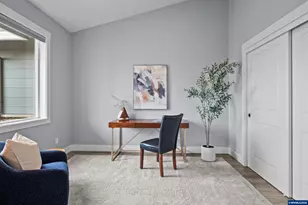 819 Riley Dr, Silverton, OR 97381 - Photo 29