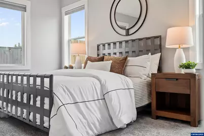 819 Riley Dr, Silverton, OR 97381 - Photo 15