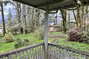 920 NW Edgewood Dr, Albany, OR 97321 - Photo 3