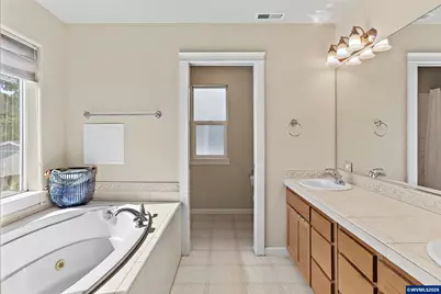 19537 Morrie Dr, Oregon City, OR 97045 - Photo 31