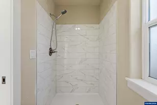 19537 Morrie Dr, Oregon City, OR 97045 - Photo 33