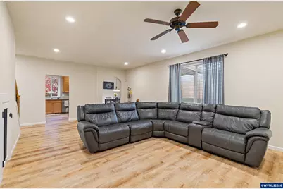 19537 Morrie Dr, Oregon City, OR 97045 - Photo 11