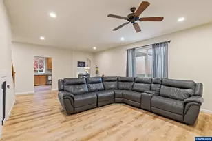 19537 Morrie Dr, Oregon City, OR 97045 - Photo 11