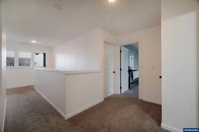 2303 NE Deciduous Av, Albany, OR 97321 - Photo 23