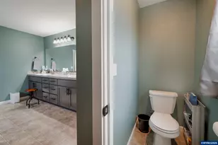 2303 NE Deciduous Ave, Albany, OR 97321 - Photo 35