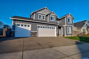 2303 NE Deciduous Ave, Albany, OR 97321 - Photo 3