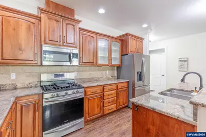 1804 Settlers Spring Dr NW, Salem, OR 97304 - Photo 9