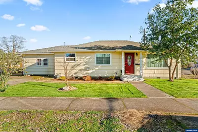 1185 Franklin St, Lebanon, OR 97355 - Photo 1
